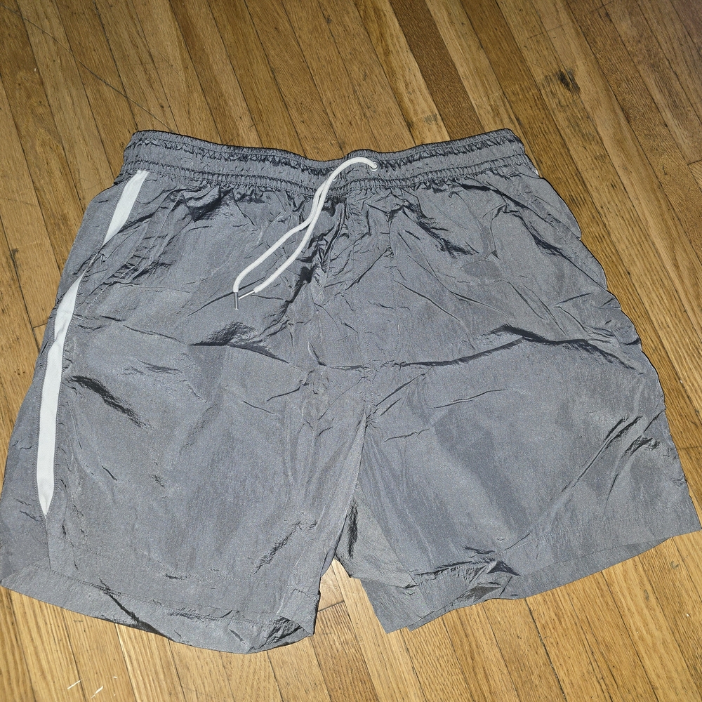 American Eagle Outfitters Gray Athletic Shorts with Elastic Waistband